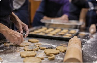Ingredienten en deeg worden met de hand bereid